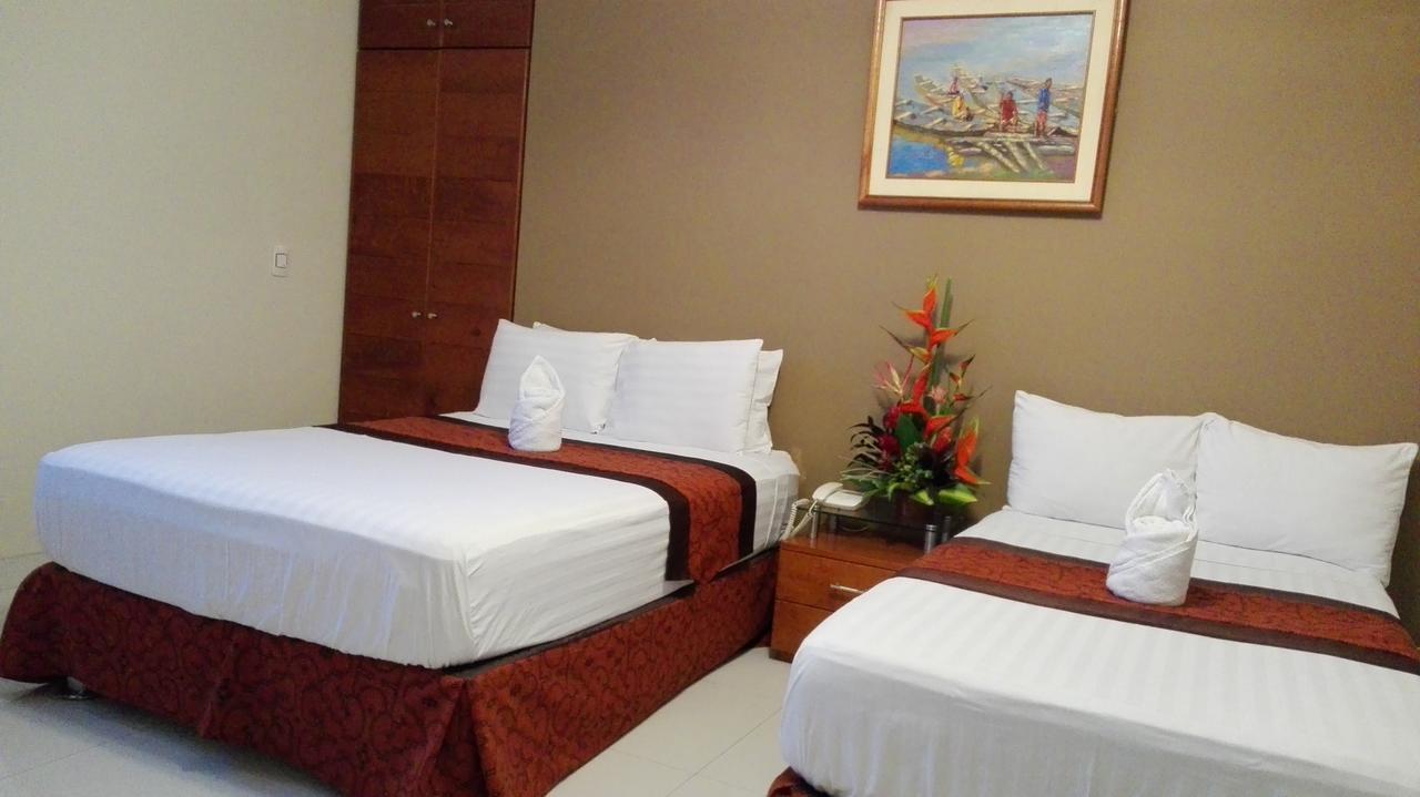 איקיטוס Bora Hotel מראה חיצוני תמונה