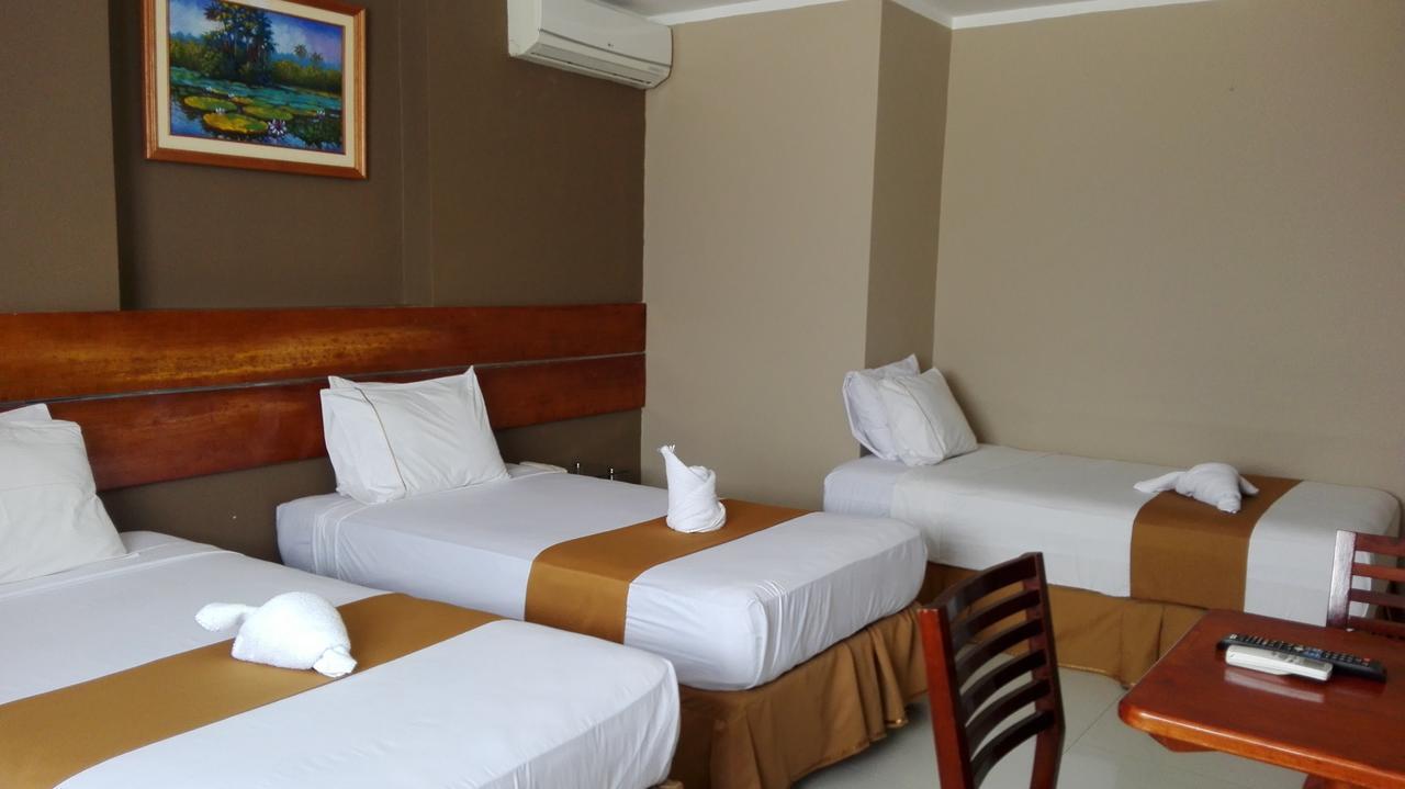 איקיטוס Bora Hotel מראה חיצוני תמונה
